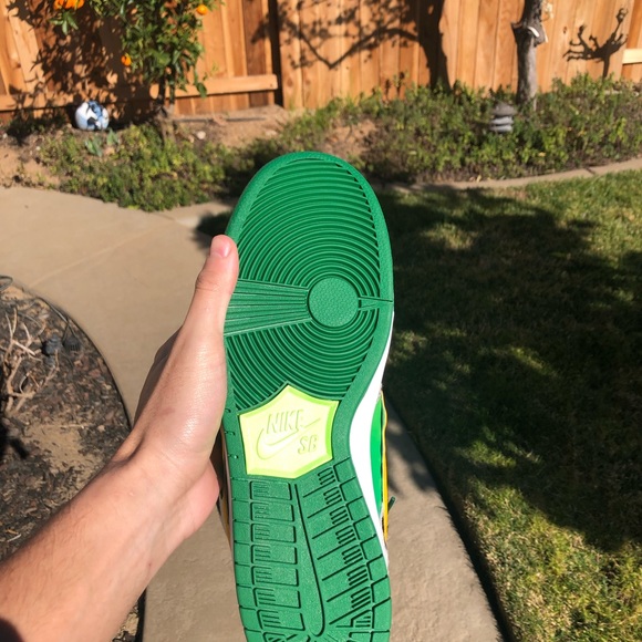 F & F Nike SB Dunk Low Ben & Jerrys Chunky Dunky (Friends and Family Box) - Picture 5 of 5